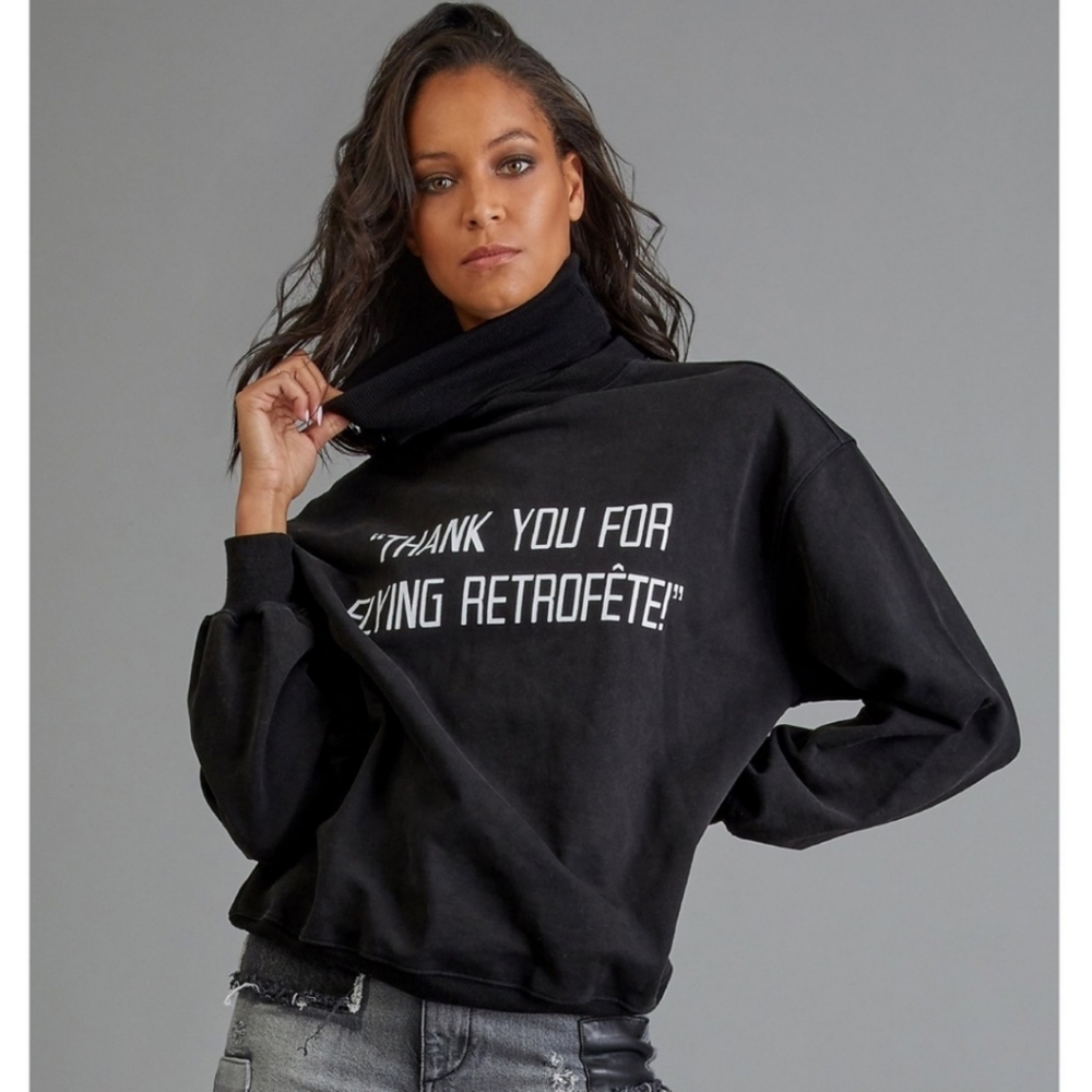 Retrofete Black Turtleneck Sweatshirt